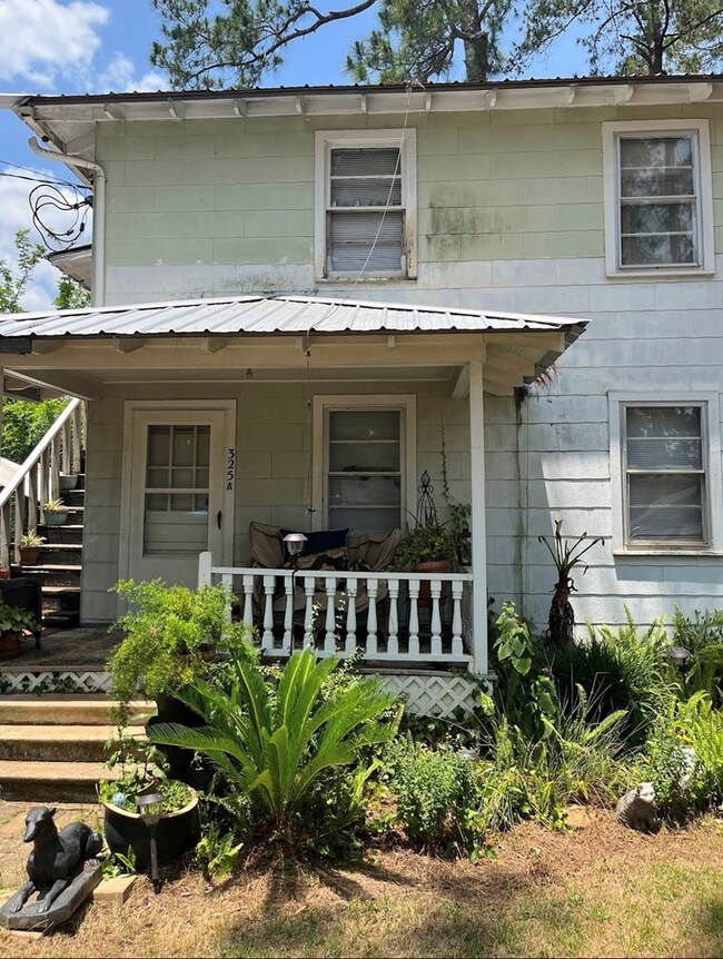 325 Lucille St, Albany, GA 31707 - photo 2