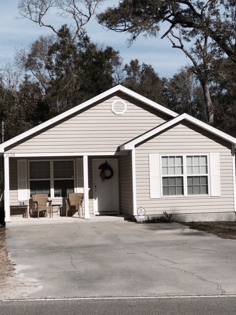 1628 Dr Martin Luther King Jr Mem Rd, Crawfordville, FL 32327 - photo 2