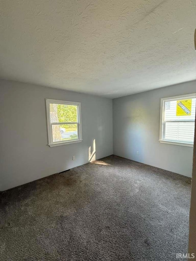 209 Hendricks St, Mishawaka, IN 46544 - photo 2