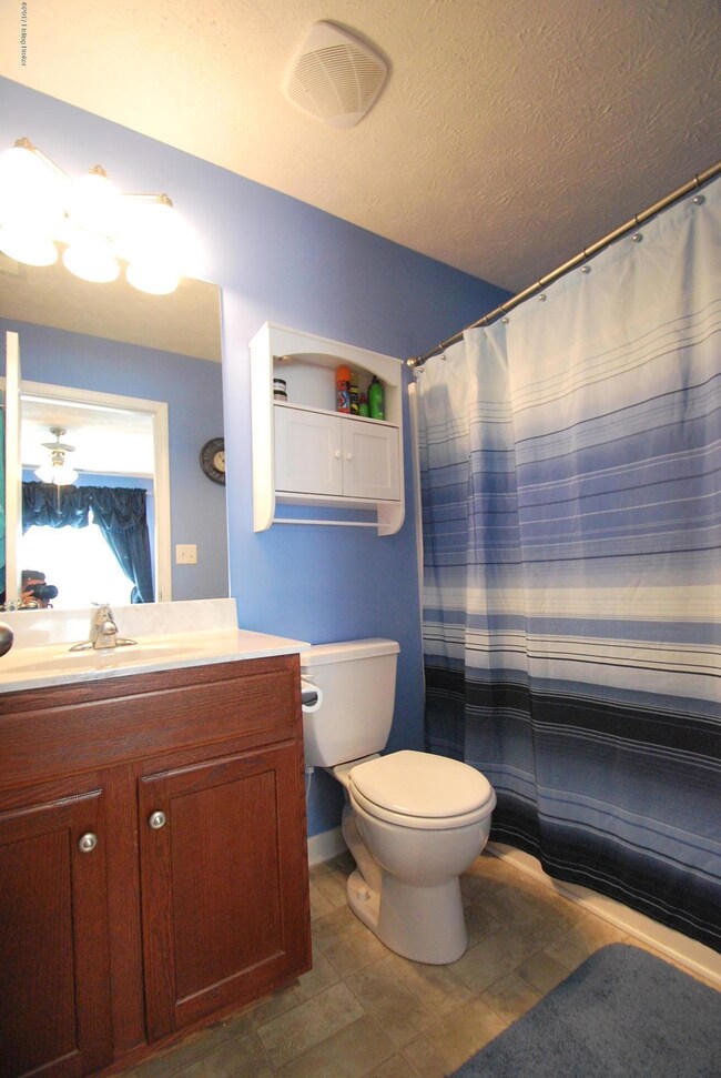 997 Bethel Church Rd, Mount Washington, KY 40047 - photo 7