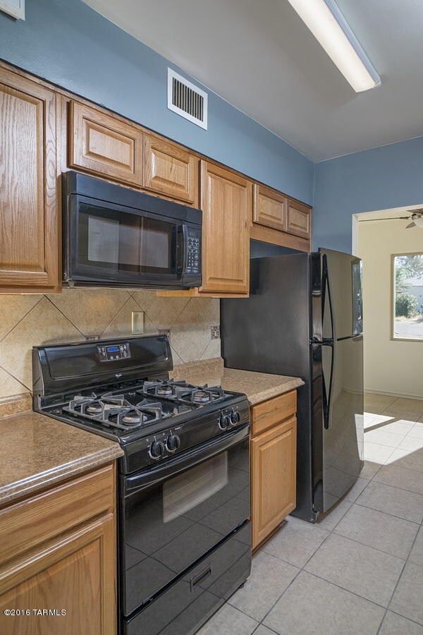 4649 E Cooper St, Tucson, AZ 85711 - photo 5