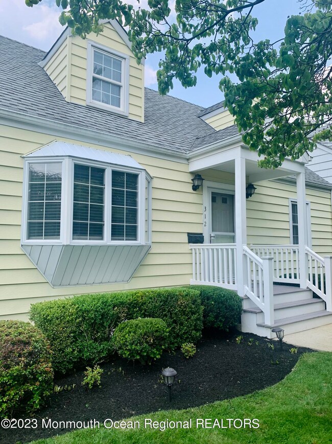 312 Salem Ave, Spring Lake, NJ 07762 - photo 2