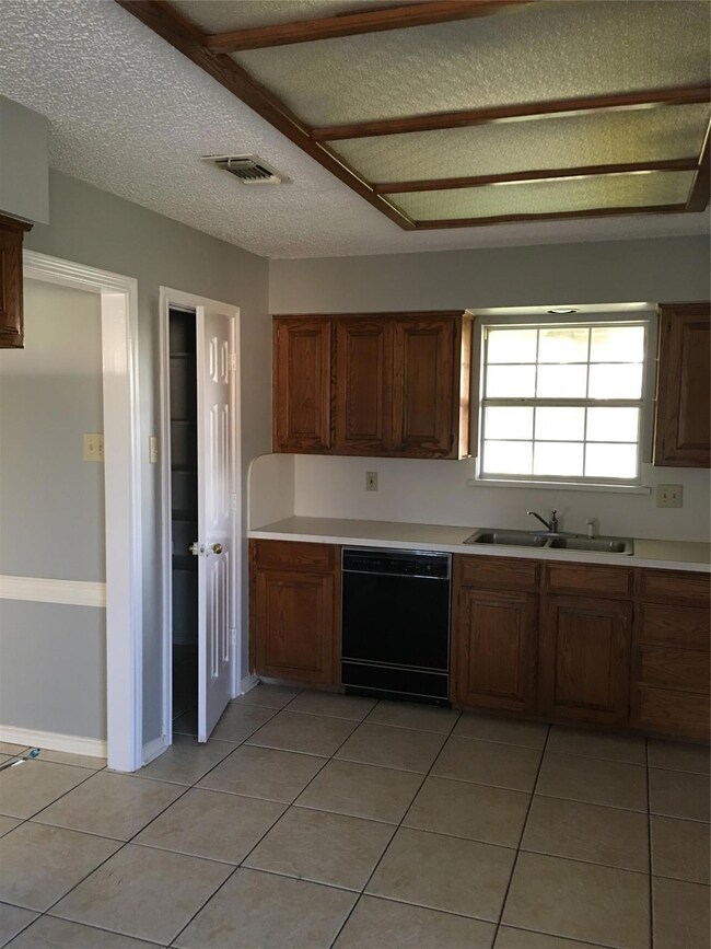 7702 Rawhide Rd, Celina, TX 75009 - photo 7