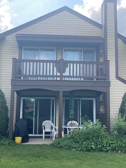 2165 Sunderland Ct unit 202B, Naperville, IL 60565 - photo 3