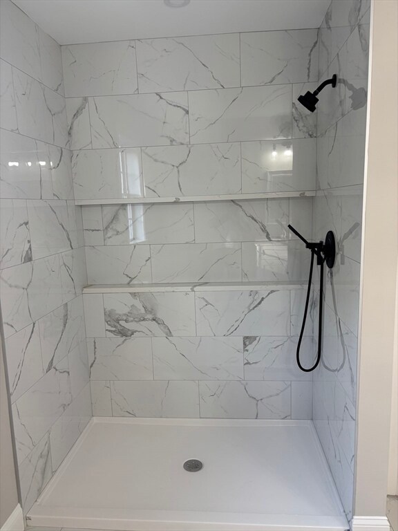 104 Debbie Rd unit Lot 16, Brockton, MA 02302 - photo 5