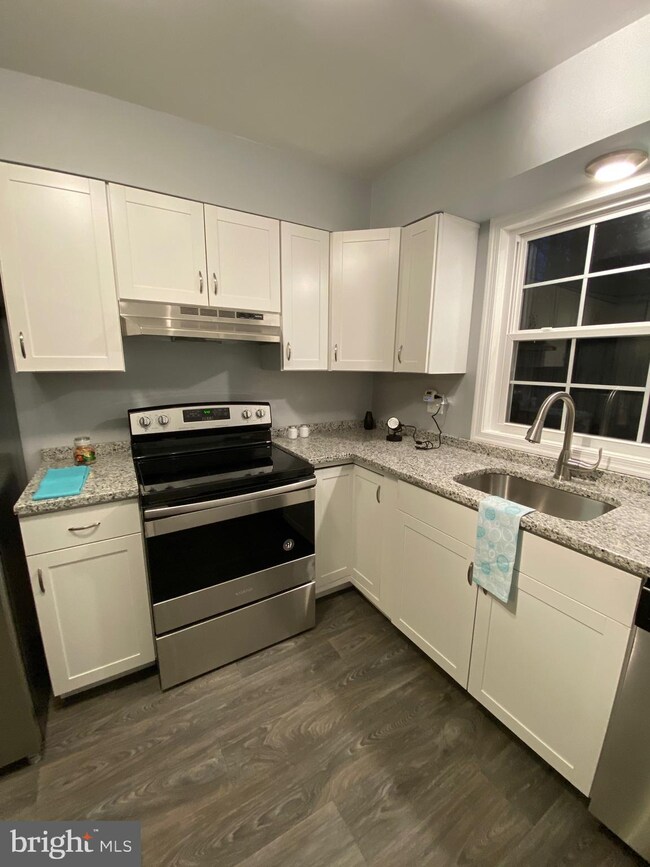 21453 S Essex Dr, Lexington Park, MD 20653 - photo 6