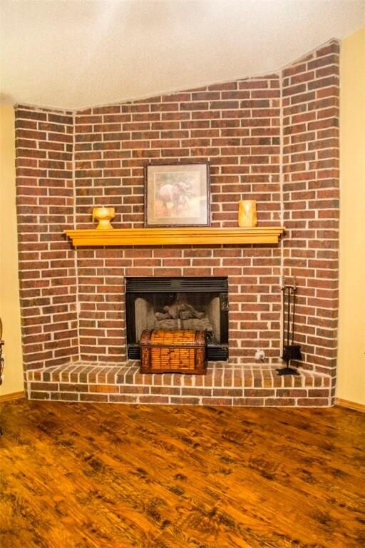 2801 W Margaret St, Rogers, AR 72756 - photo 3