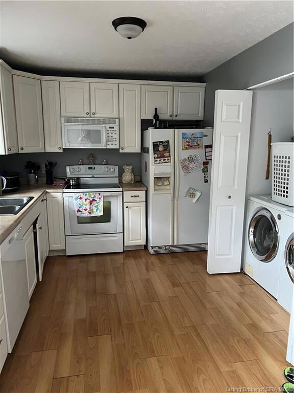 1827 Rita Dr, New Albany, IN 47150 - photo 2