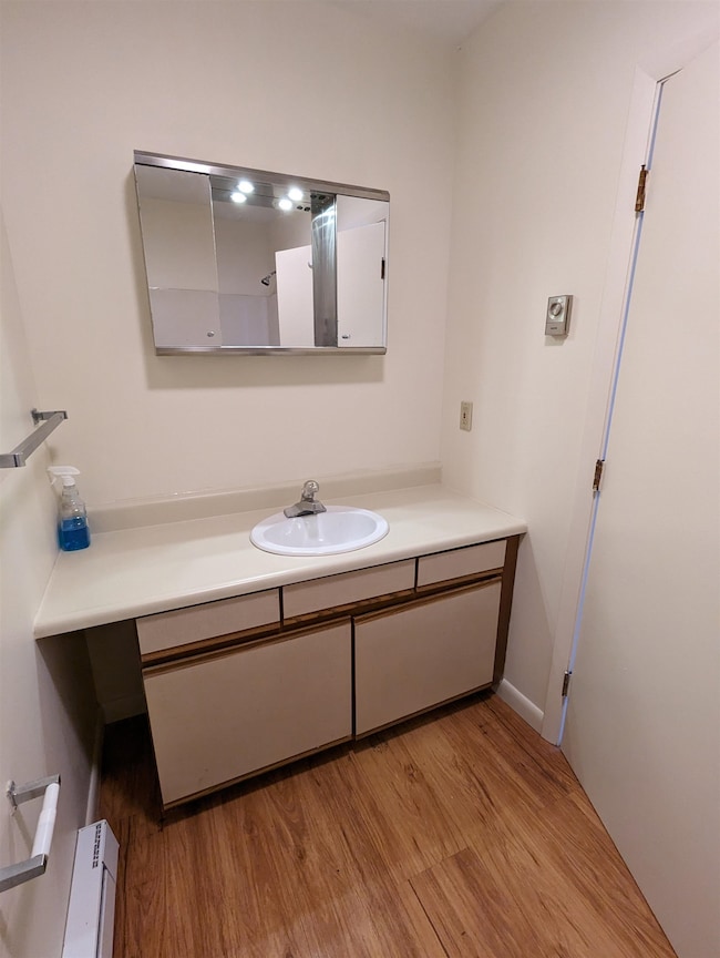 Vacant prior to current tenant