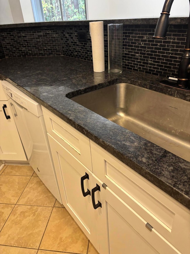 1300 Park West Blvd unit 601, Mount Pleasant, SC 29466 - photo 5