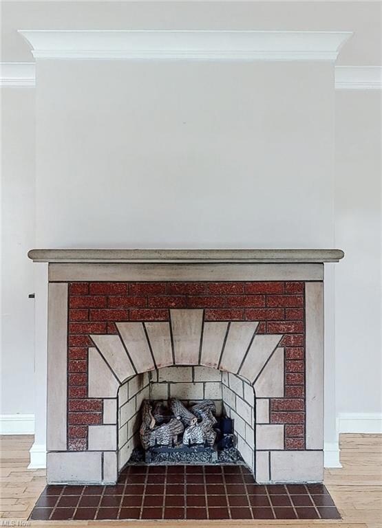 Interior details with hardwood flooring and ornamental molding