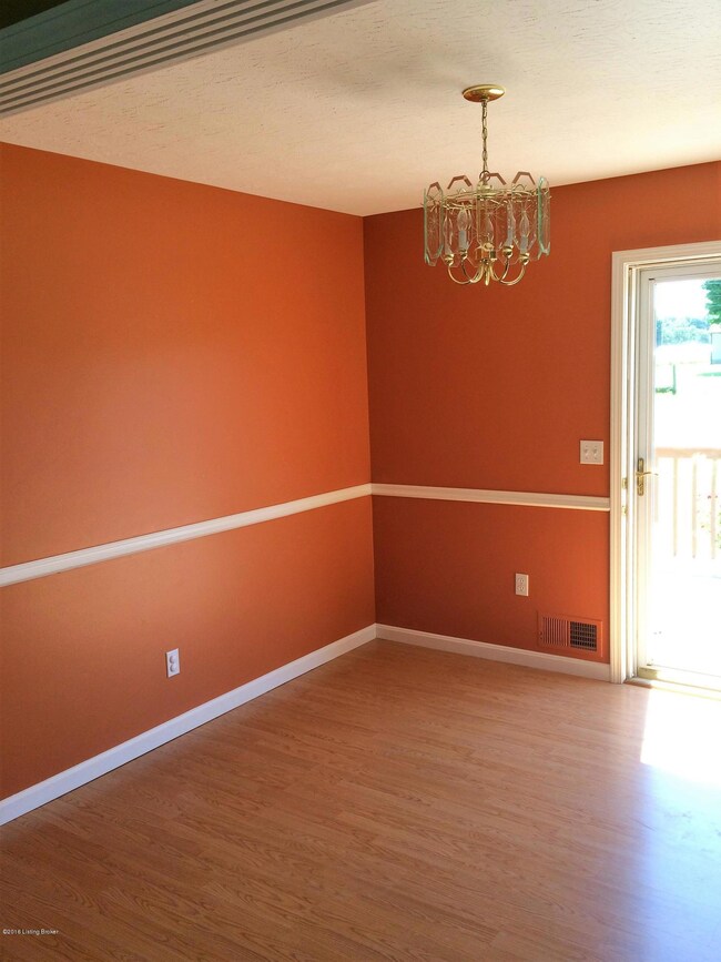 176 Patricia Ln, Mount Washington, KY 40047 - photo 3