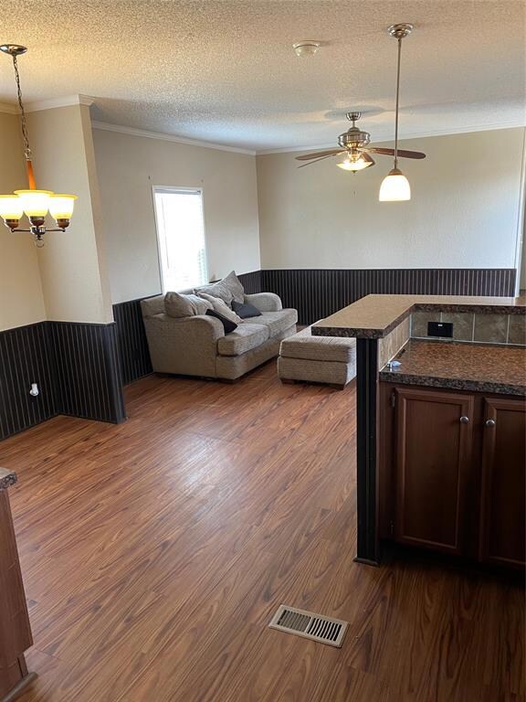 508 N Ash Terrace, Springtown, TX 76082 - photo 6