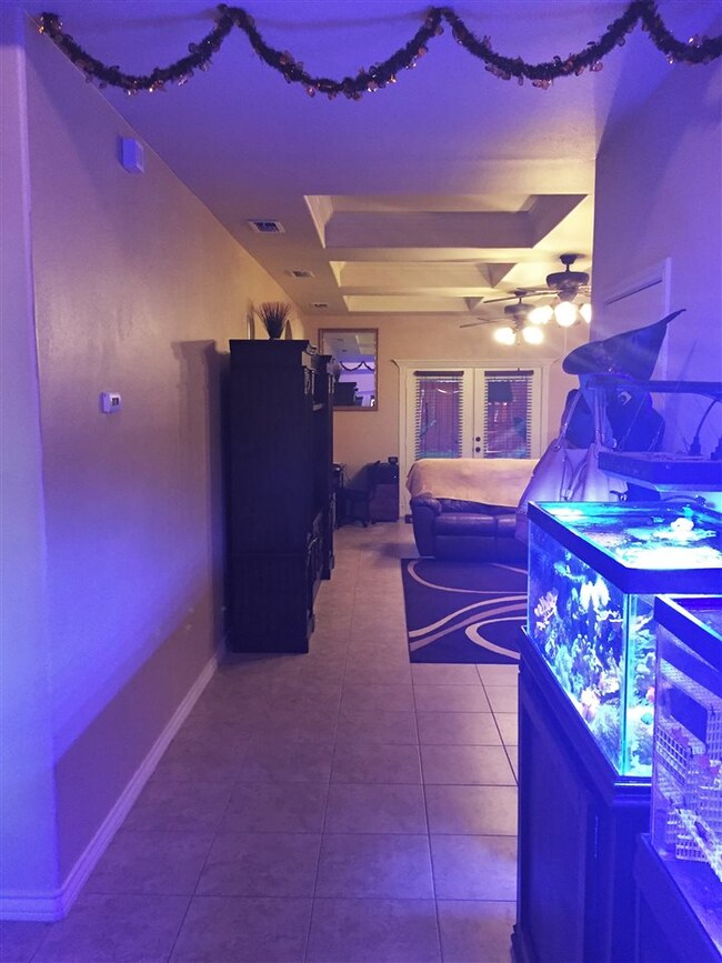 607 Waxwing Cedar Dr, Laredo, TX 78045 - photo 4