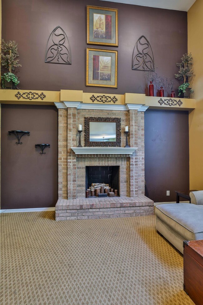 036-Fireplace