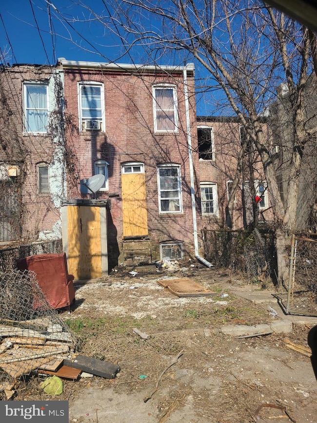 2419 Baker St, Baltimore, MD 21216 - photo 6