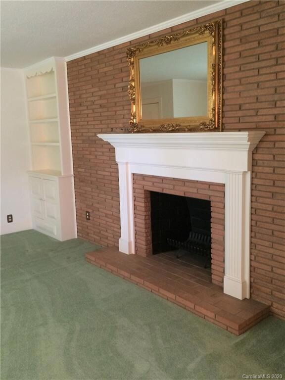 325 Magnolia St, Statesville, NC 28677 - photo 3