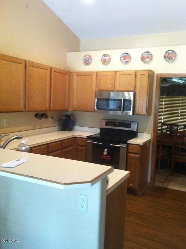 8628 E Winnston Cir, Mesa, AZ 85212 - photo 3