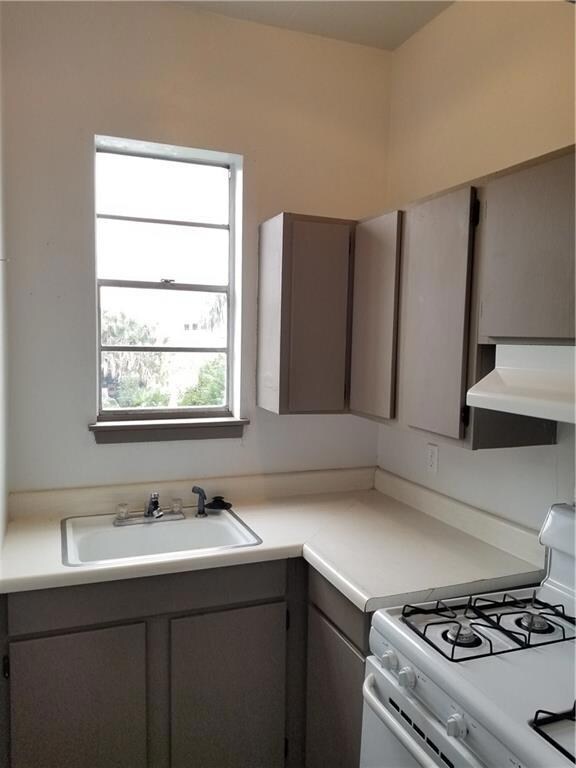 Sweet kitchen overlooks historic Marigny Triangle