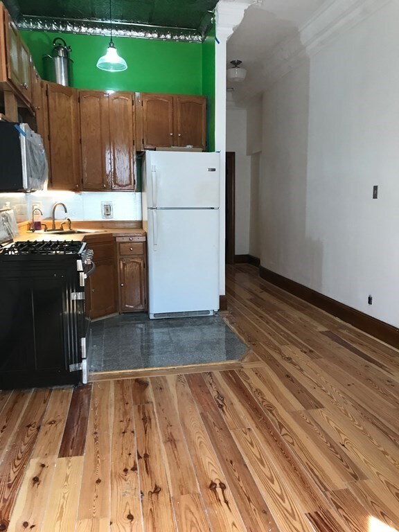 10 Millmont St unit 2, Roxbury, MA 02119 - photo 4