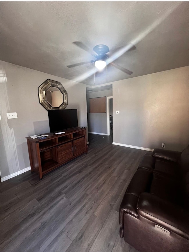 3632 S Marsalis Ave, Dallas, TX 75216 - photo 2