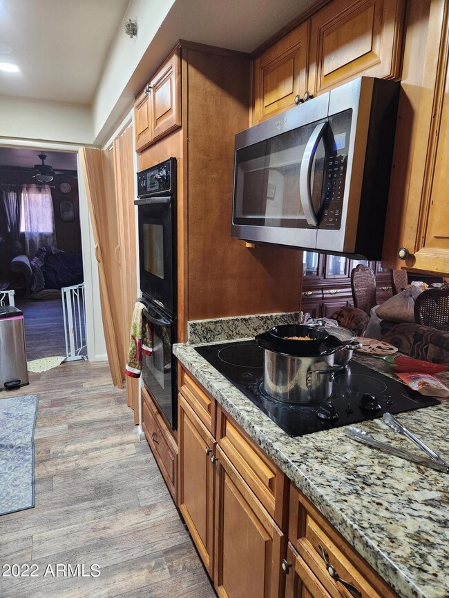 Minton kitchen