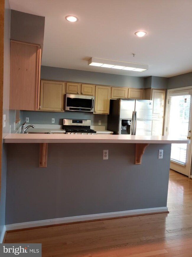 3600 Martins Dairy Cir, Olney, MD 20832 - photo 2