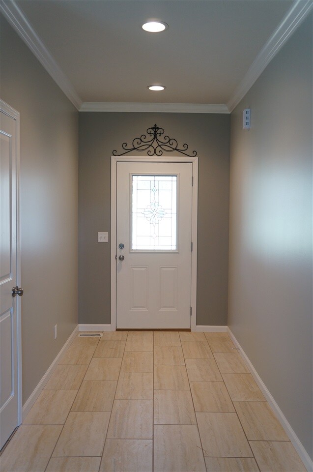 Beautiful front door with leaded glass insert, cer