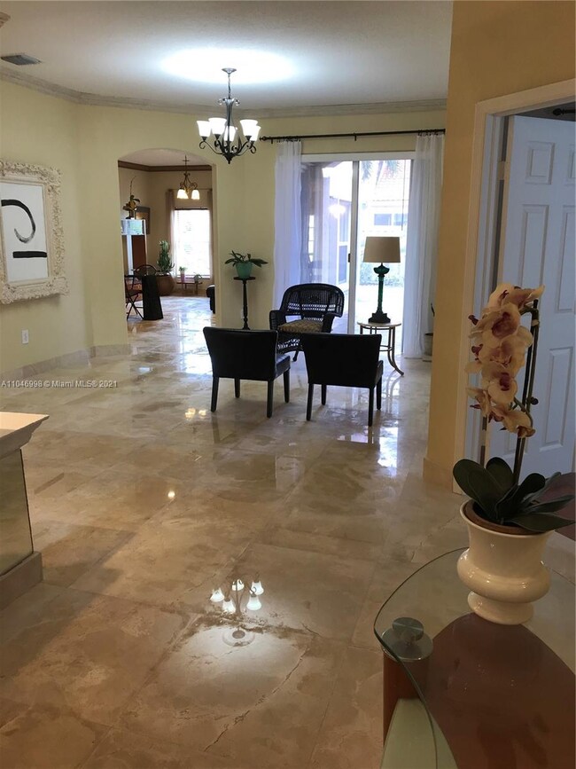 11283 NW 65th St, Doral, FL 33178 - photo 6