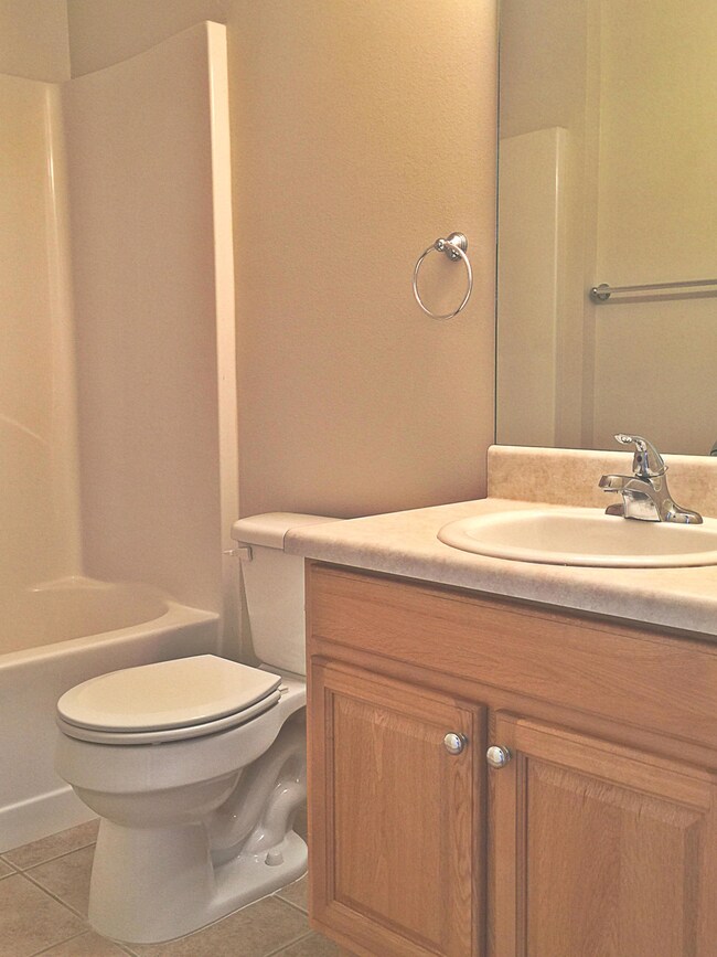 BOBOGUESTBATH