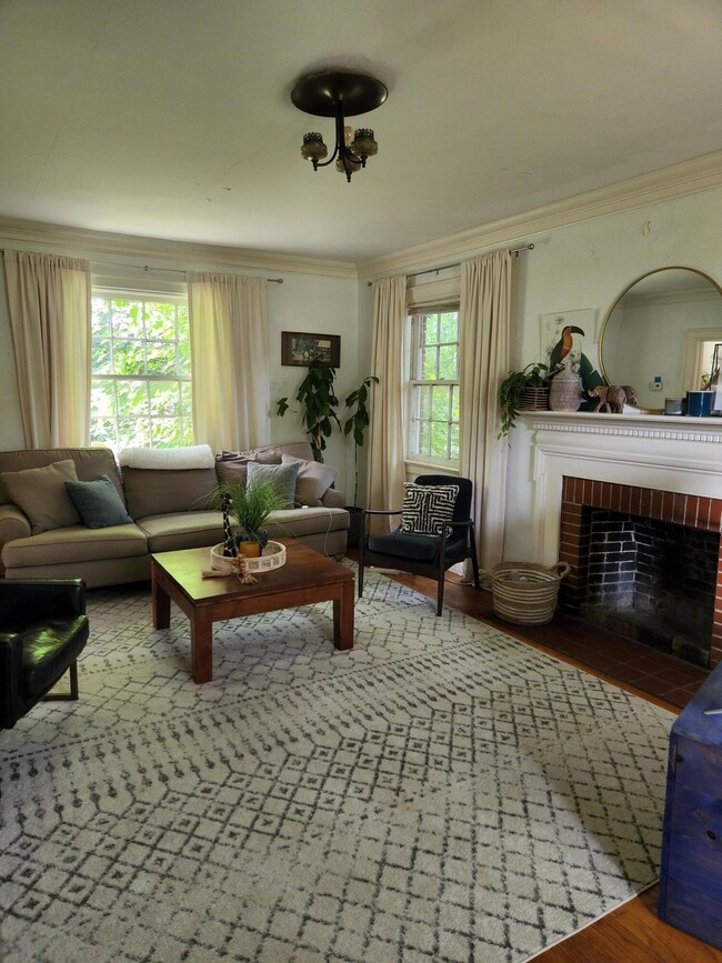 29 pendleton Living Room!