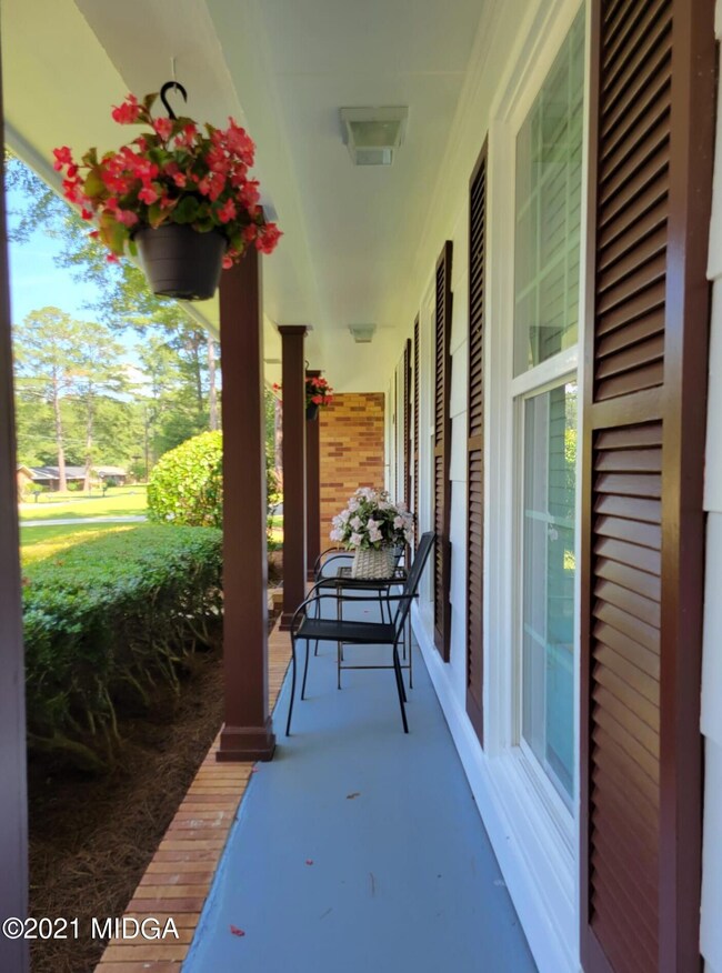 Porch 1