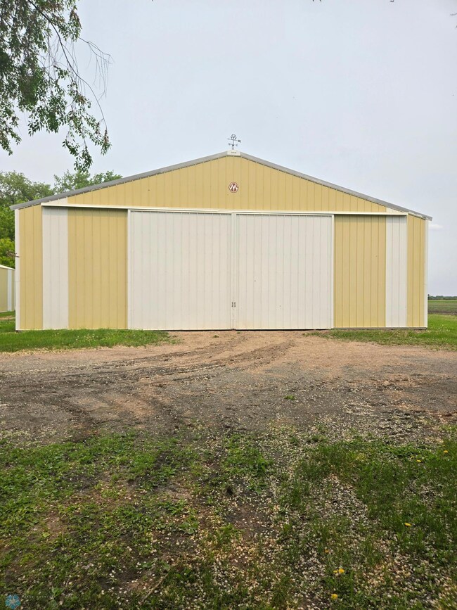 14785 79th St NE, Saint Thomas, ND 58276 - photo 6