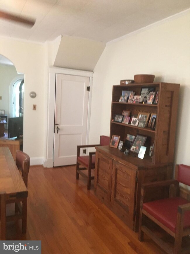 3016 Beverly Rd, Baltimore, MD 21214 - photo 7