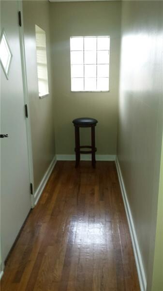 NICE COZY ENTRY WAY.  COULD BE CONVERTED TO CLOSET