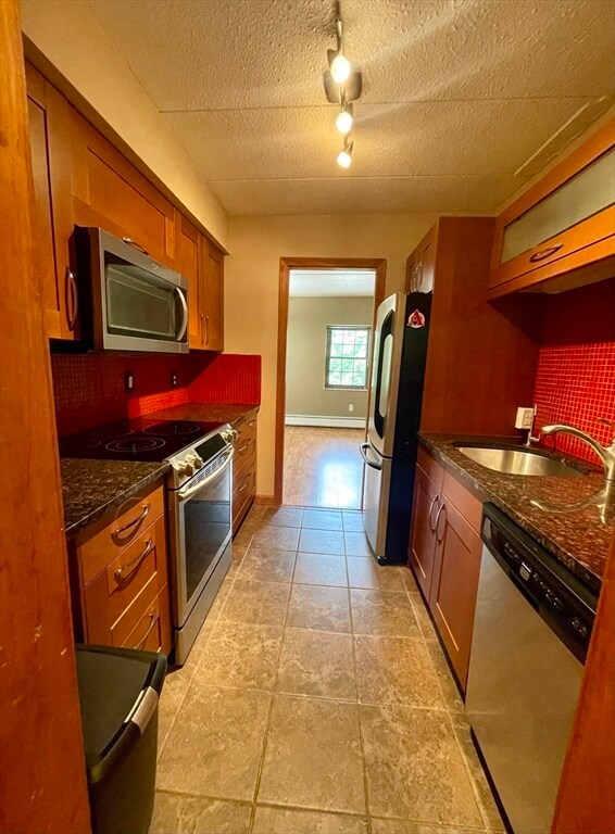 Totten Pond Village unit 48A, Waltham, MA 02451 - photo 5