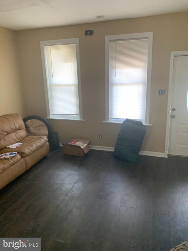 76 S 24th St, Camden, NJ 08105 - photo 5