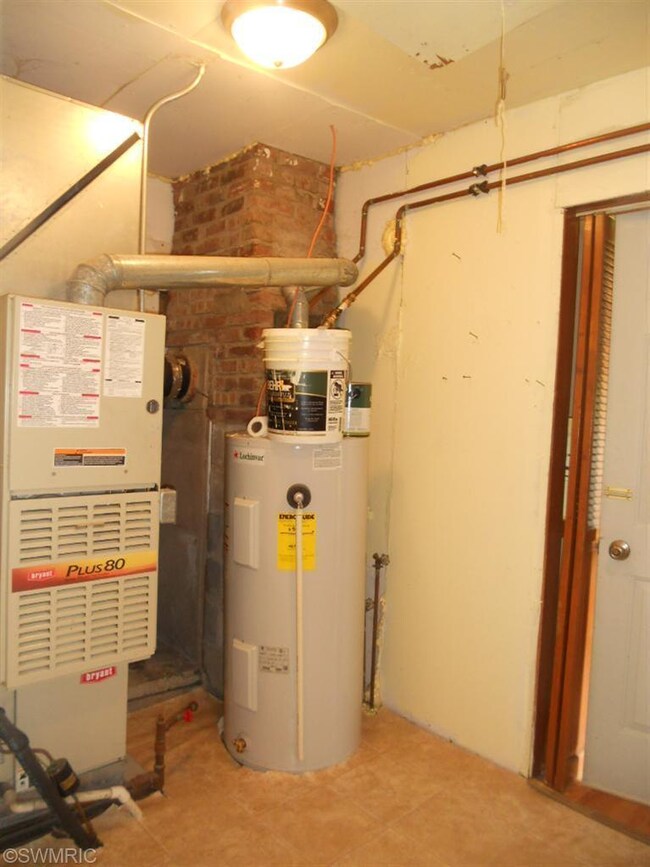 306 Eddie St, Galien, MI 49113 - photo 6