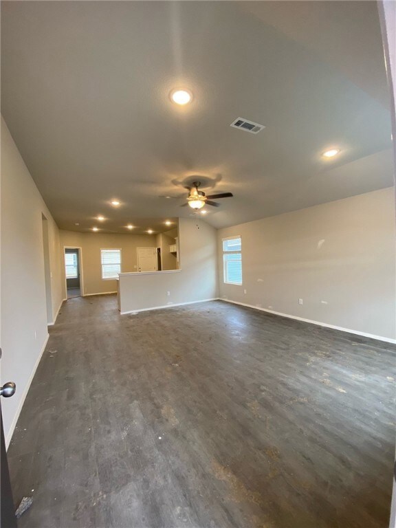 958 E Sparrow Cir, Fayetteville, AR 72701 - photo 3