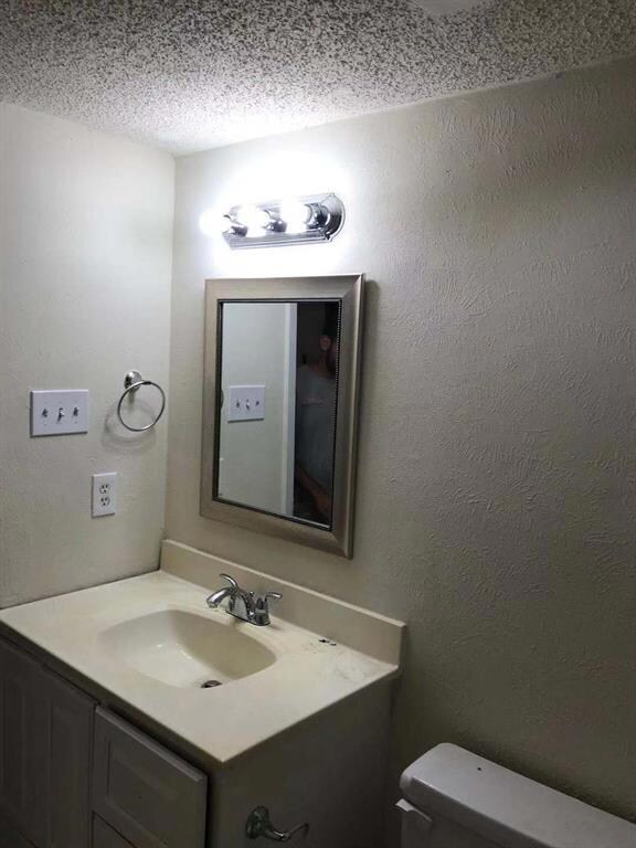 1209 Shady Ln, Bedford, TX 76021 - photo 4