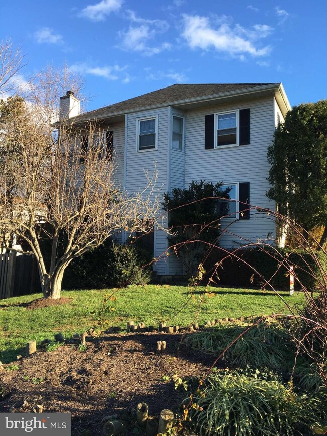 3000 Hickory Grove Ct, Fairfax, VA 22031 - photo 2