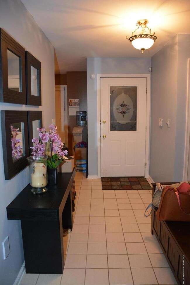 113 Northampton Dr unit 113E, Holmdel, NJ 07733 - photo 7