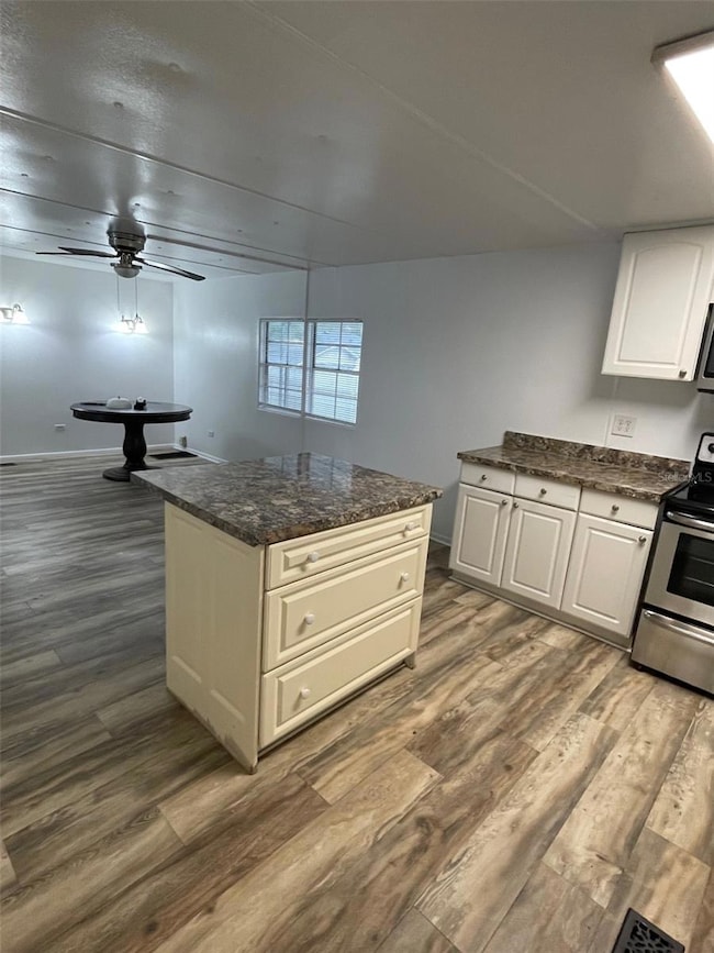 4421 Todd Ave, Orlando, FL 32822 - photo 4