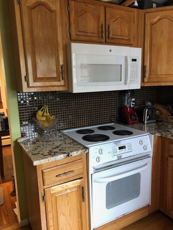 65 Emerson Gardens Rd unit 65, Lexington, MA 02420 - photo 3