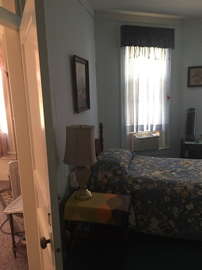 712 W Howard St, Muncie, IN 47305 - photo 7