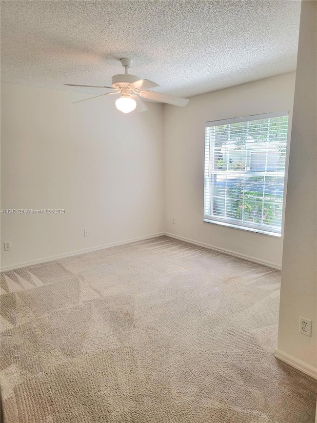 1092 W 13th Square, Vero Beach, FL 32960 - photo 4