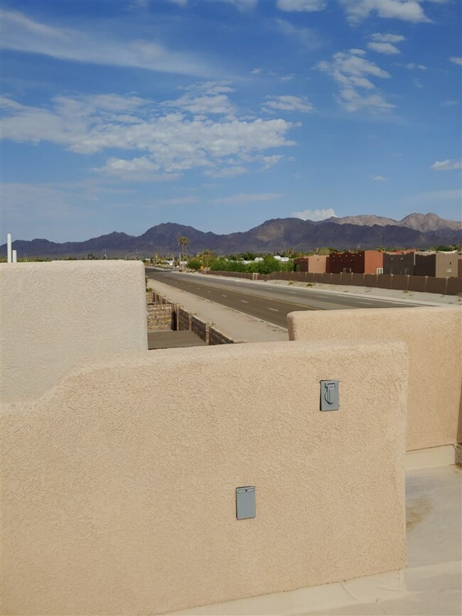 12741 E 47th Ln, Yuma, AZ 85367 - photo 4