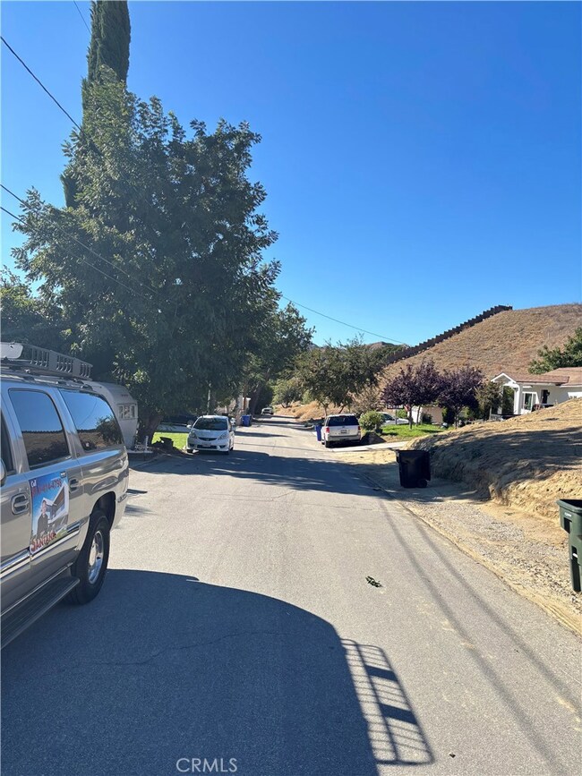 0 Driver unit SR25240645, Castaic, CA 91384 - photo 3