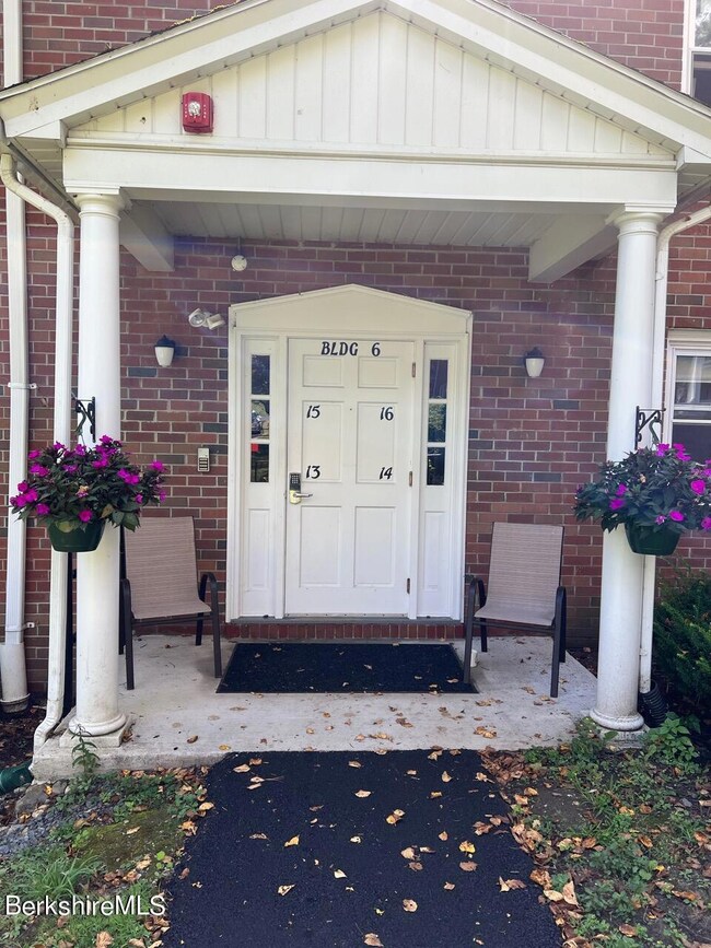 Front Entry Bldg 6