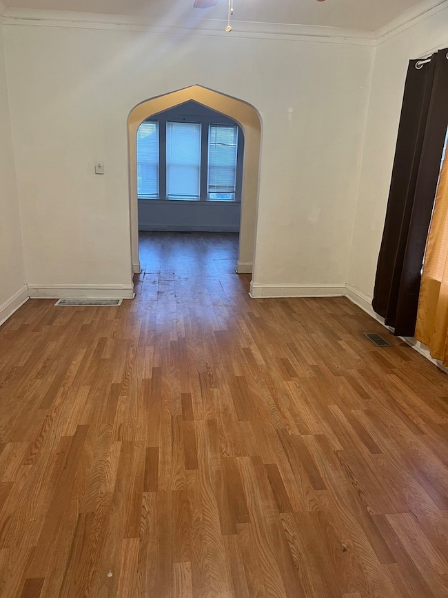 8416 S Euclid Ave, Chicago, IL 60617 - photo 4